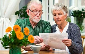 Можно ли взять кредит пенсионеру?